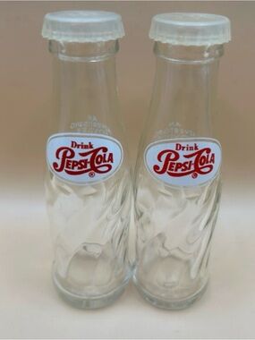 Vintage 1960’s Pepsi-Cola Novelty Advertising Salt and Pepper Shakers